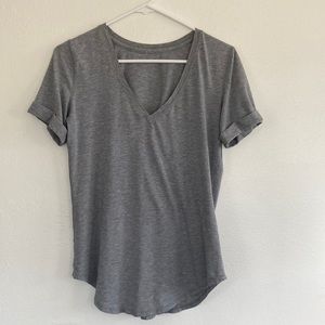 LULULEMON top
